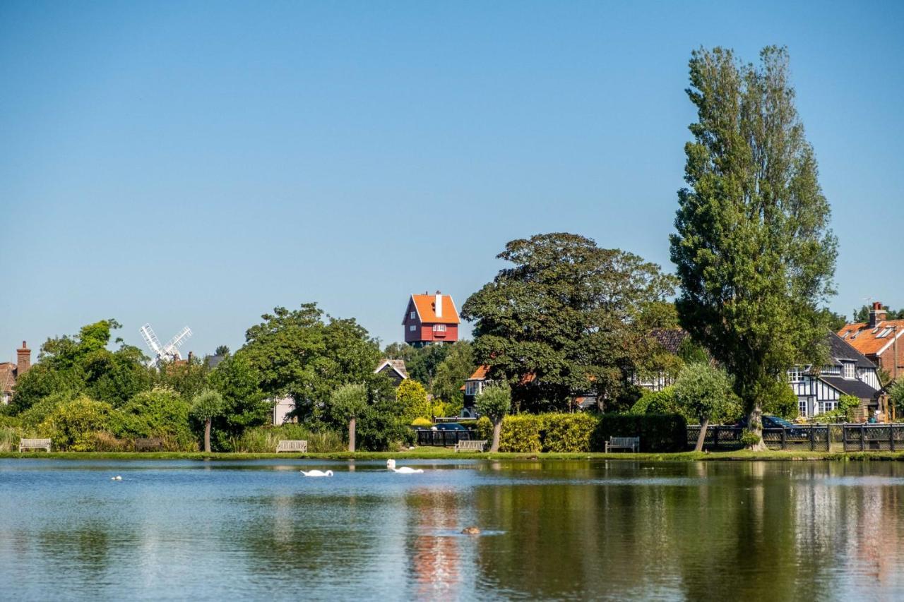 Regatta - A Lakeview Apartment In Thorpeness - Aldeburgh Coastal Cottages Buitenkant foto