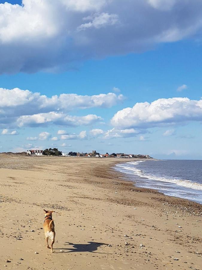 Regatta - A Lakeview Apartment In Thorpeness - Aldeburgh Coastal Cottages Buitenkant foto